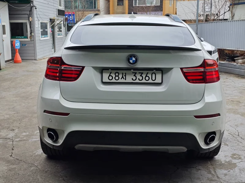 BMW X6