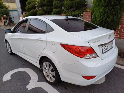 Hyundai Accent