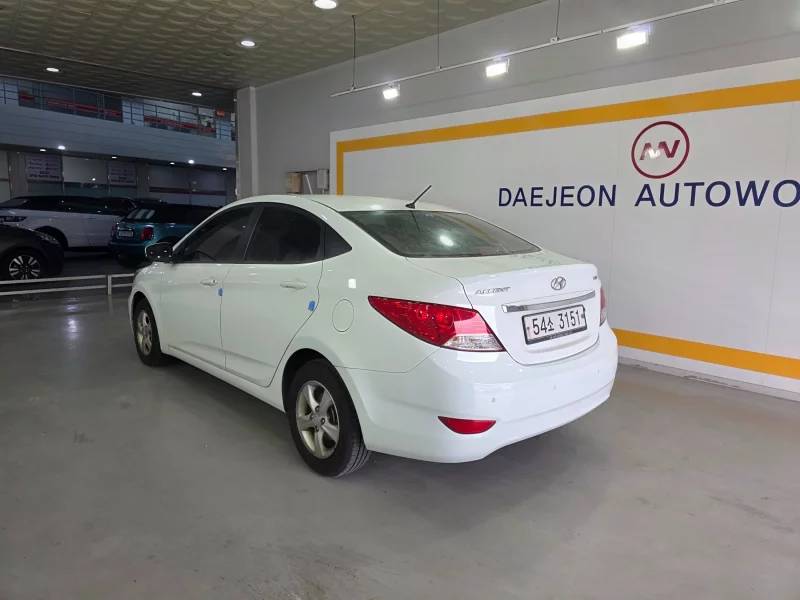 Hyundai Accent