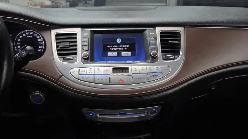 Hyundai Genesis