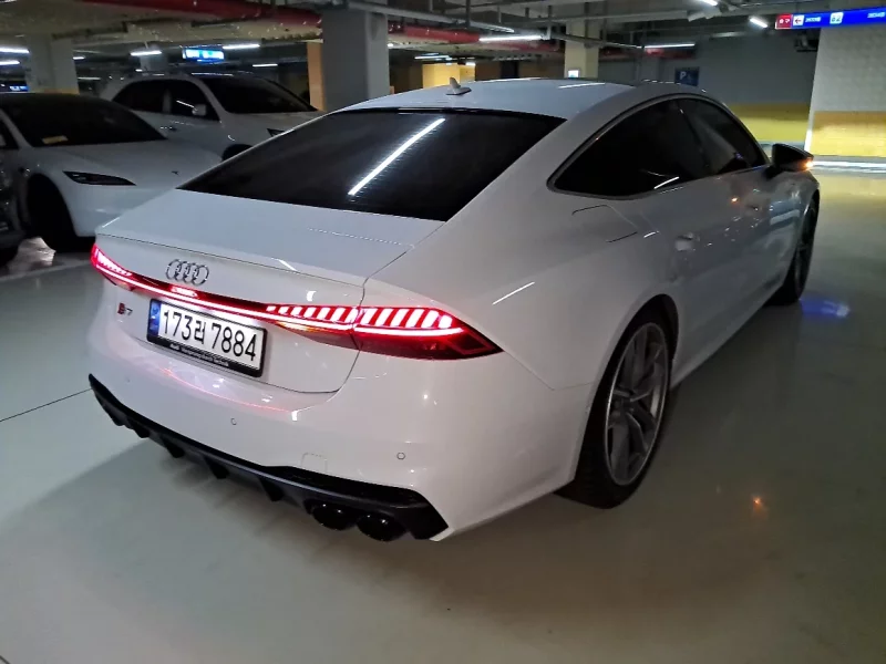 Audi A7