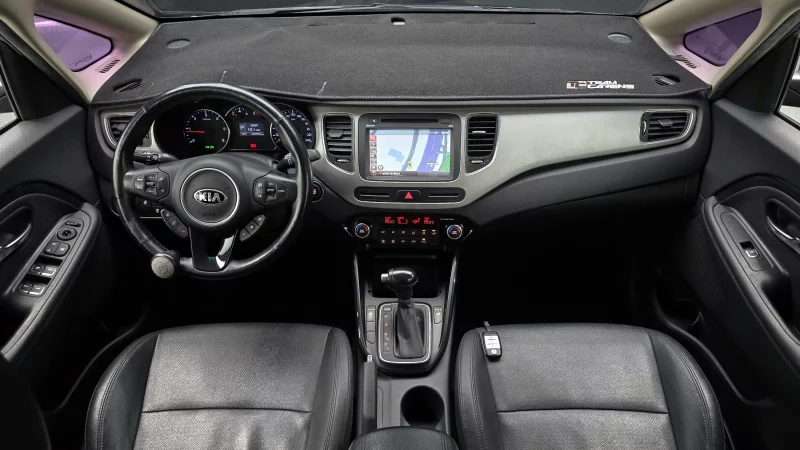 Kia Carens