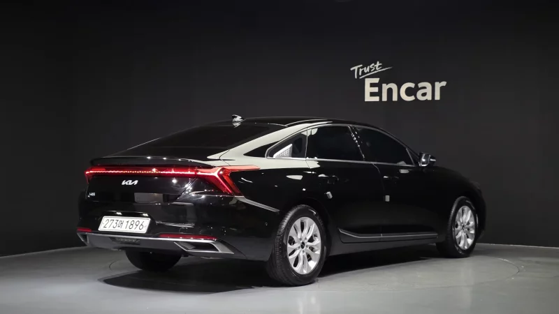 Kia K8
