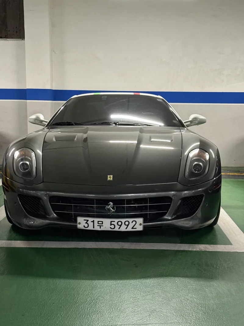 Ferrari 599