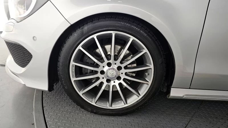 Mercedes-Benz CLA-Class