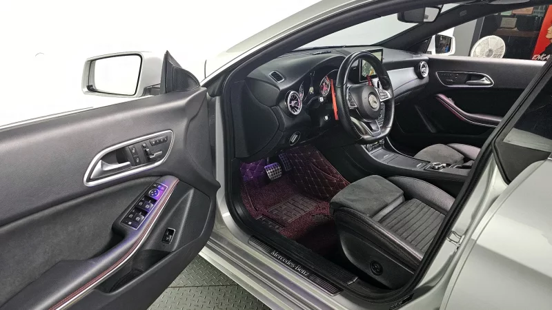 Mercedes-Benz CLA-Class