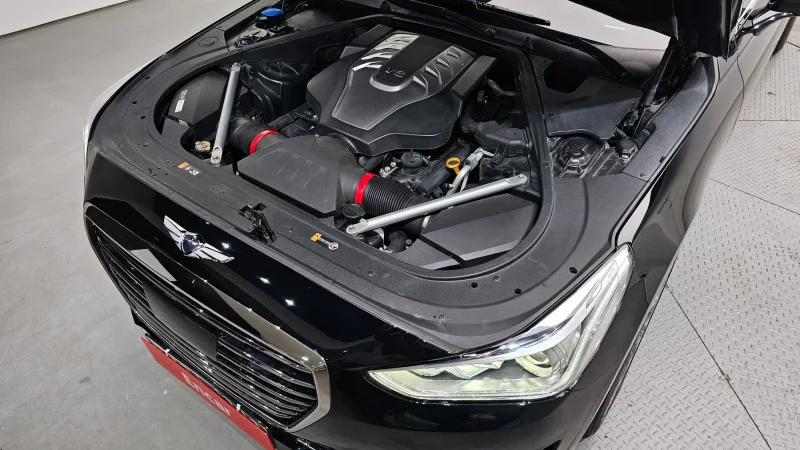 Genesis EQ900