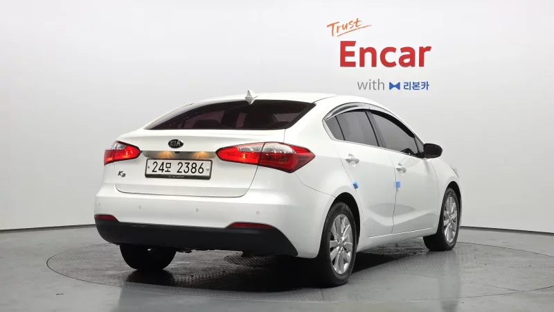 Kia K3
