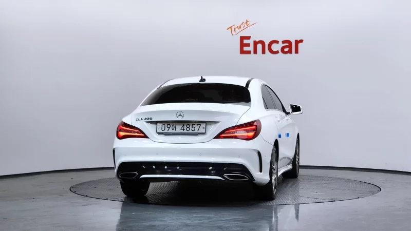 Mercedes-Benz CLA-Class