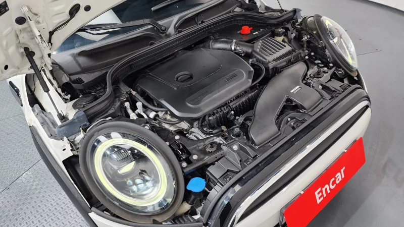 MINI Cooper Convertible