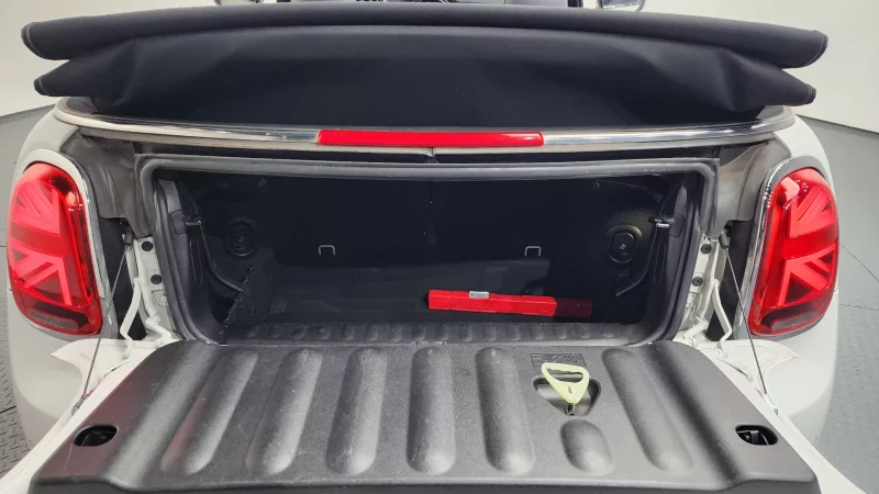 MINI Cooper Convertible