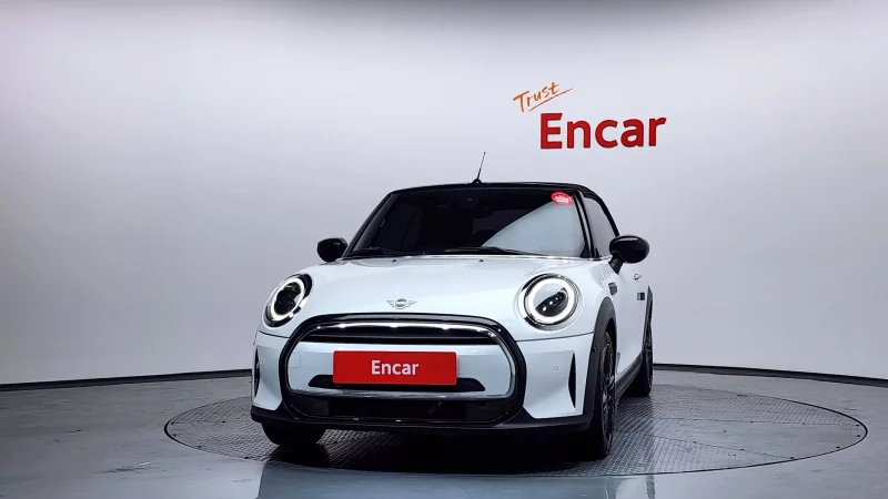 MINI Cooper Convertible