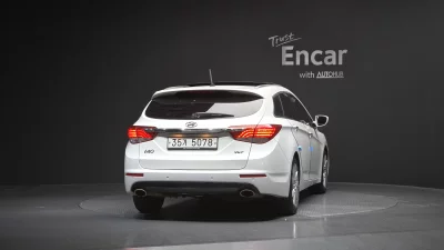 Hyundai I40