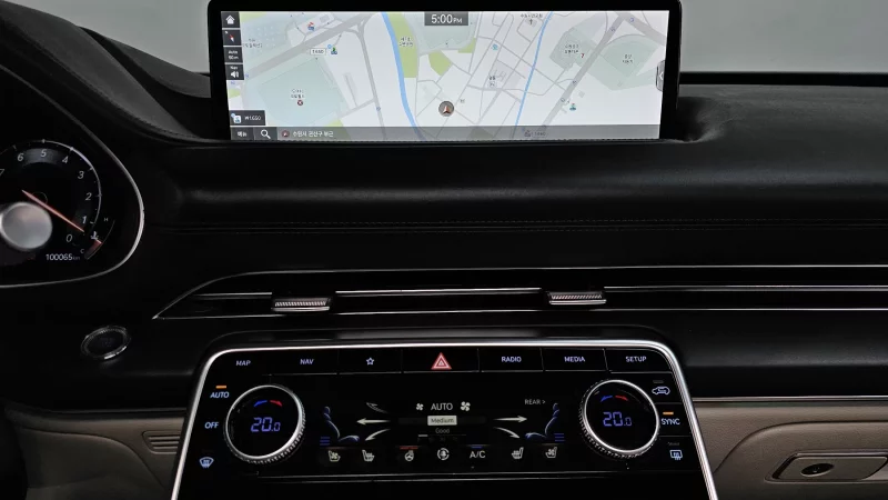 Genesis GV80