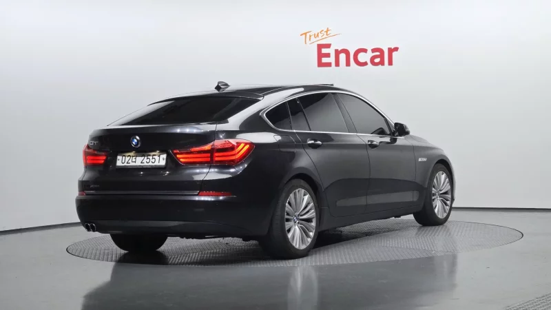 BMW 5-Series Gran Turismo
