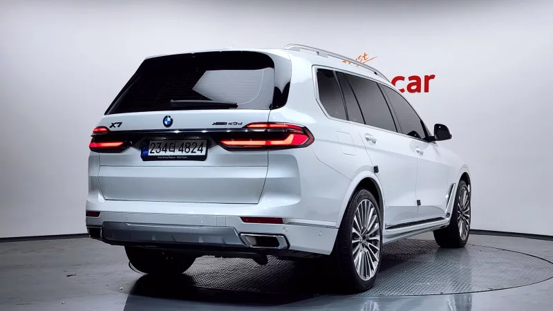 BMW X7