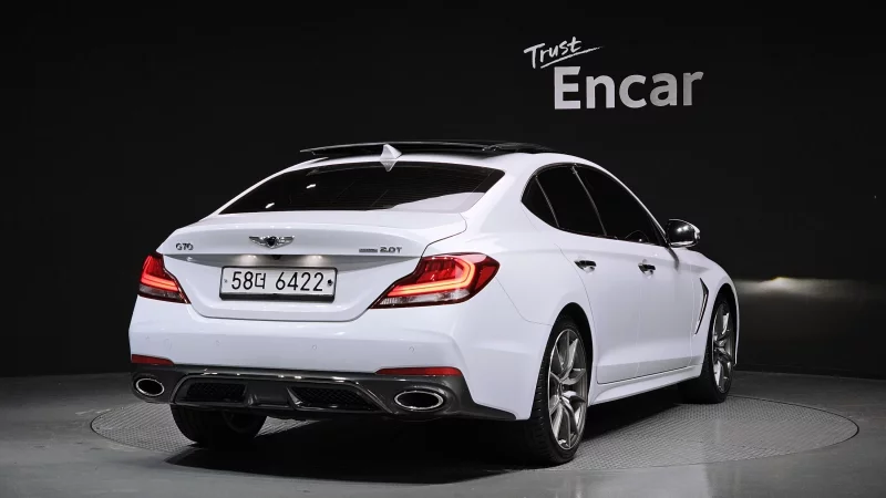 Genesis G70