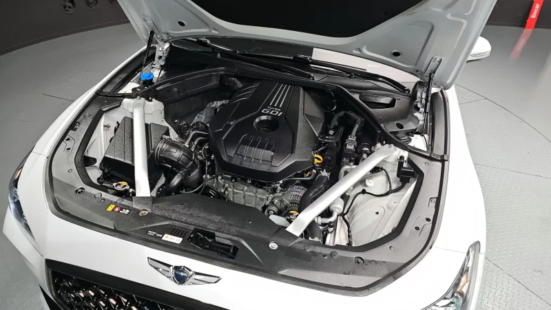 Genesis G70