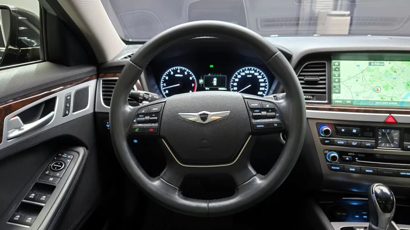 Hyundai Genesis