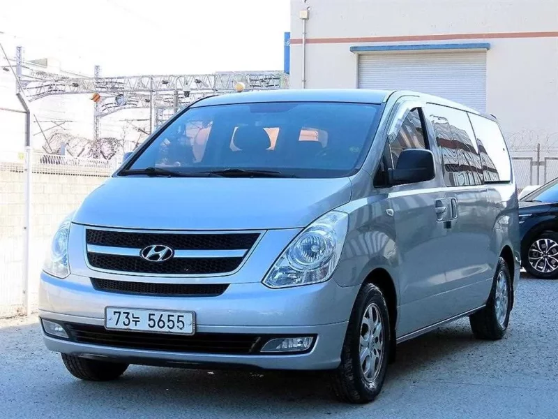 Hyundai Grand Starex