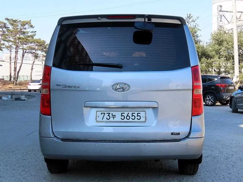 Hyundai Grand Starex