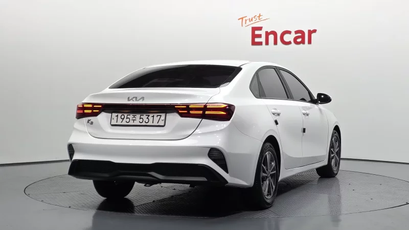 Kia K3