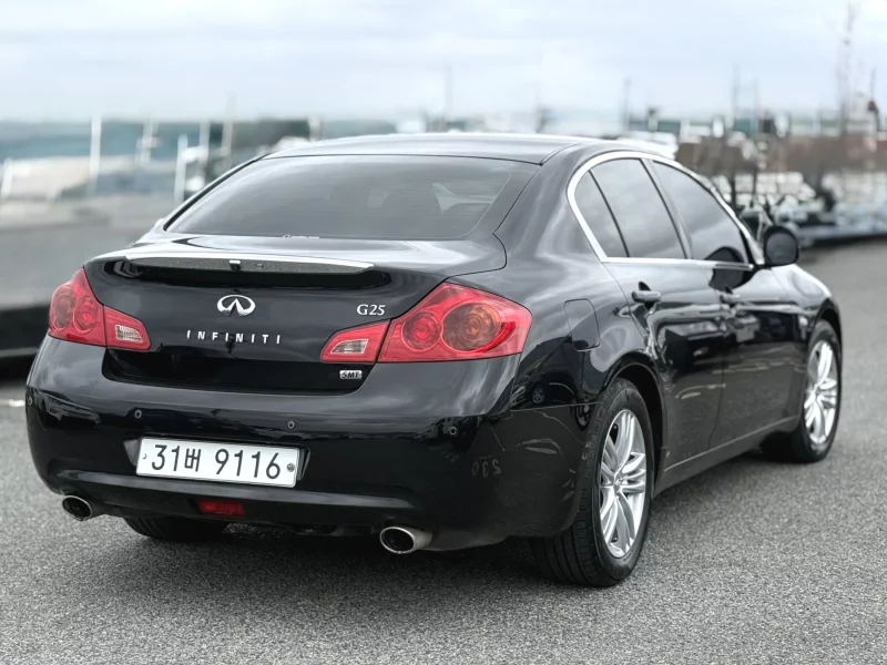 Infiniti G25