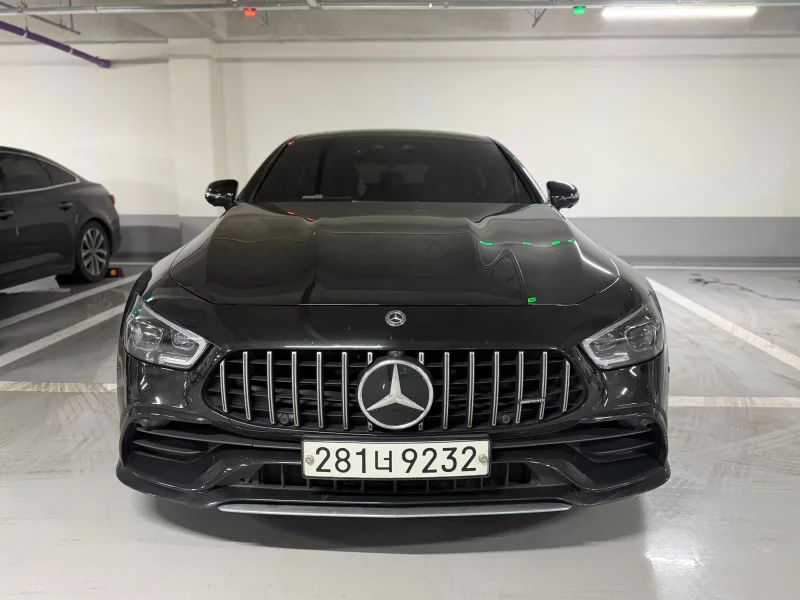 Mercedes-Benz AMG GT