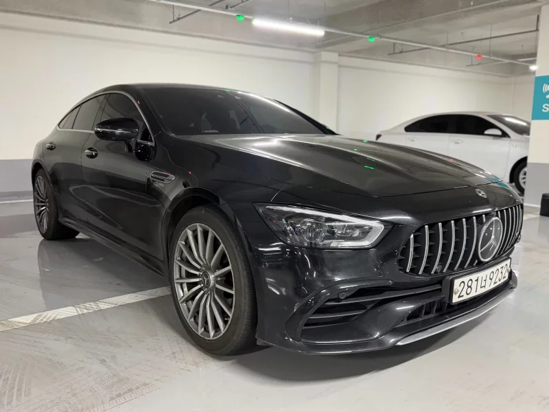 Mercedes-Benz AMG GT