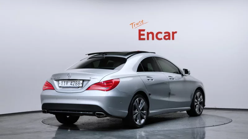 Mercedes-Benz CLA-Class