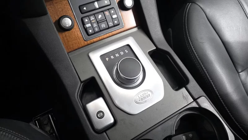 Land Rover DISCOVERY