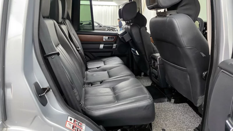 Land Rover DISCOVERY