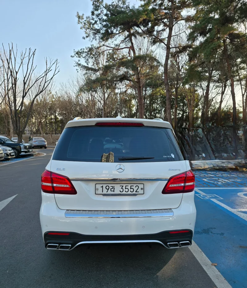 Mercedes-Benz GLS-Class