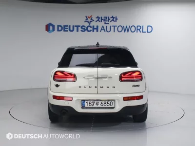 MINI Clubman