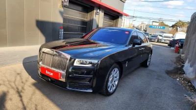 Rolls-Royce GHOST