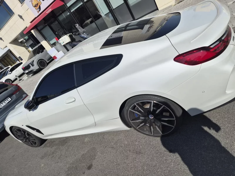 BMW 8-Series