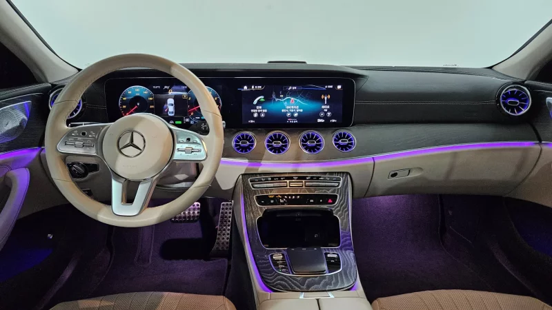 Mercedes-Benz CLS-Class
