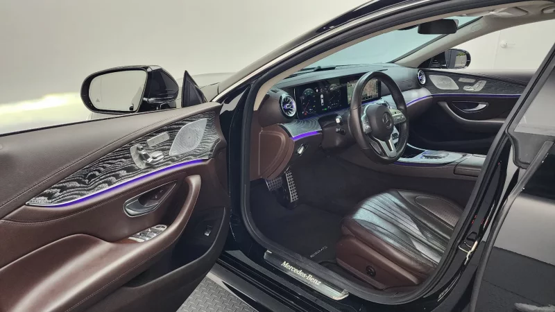Mercedes-Benz CLS-Class
