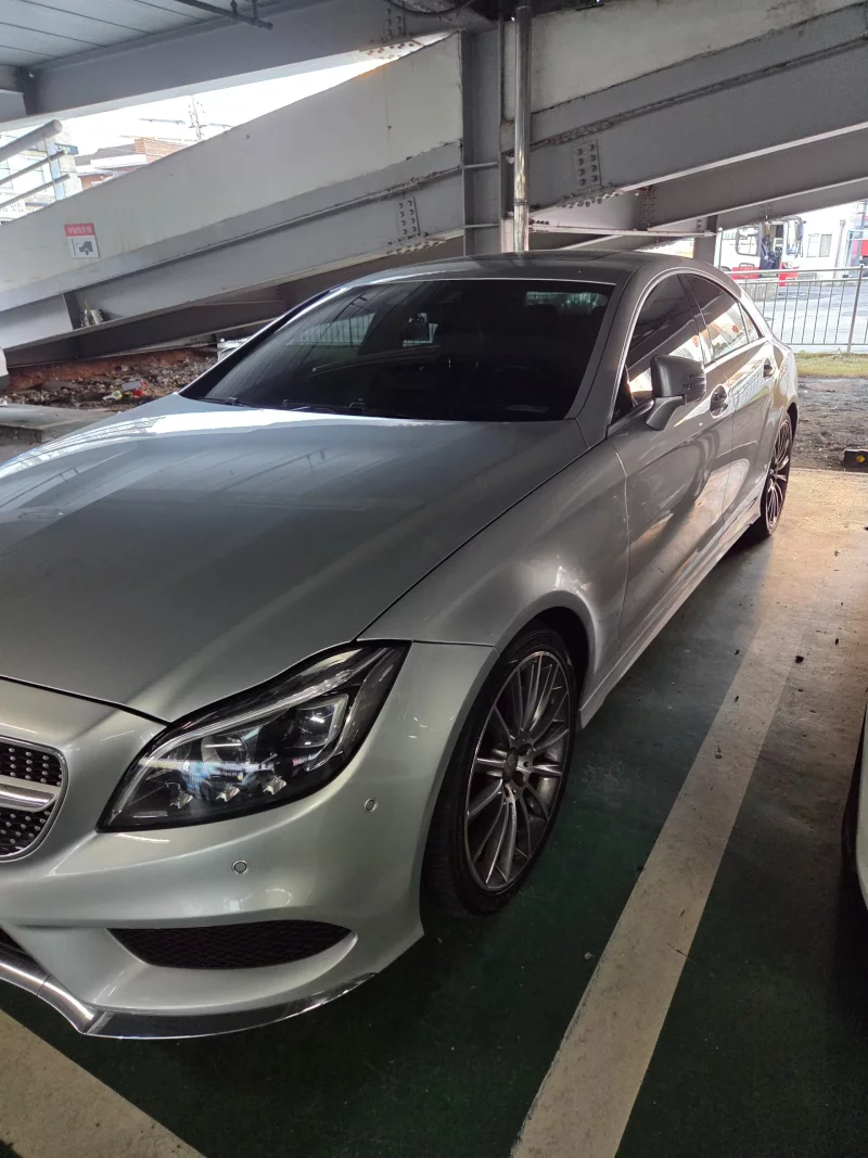 Mercedes-Benz CLS-Class