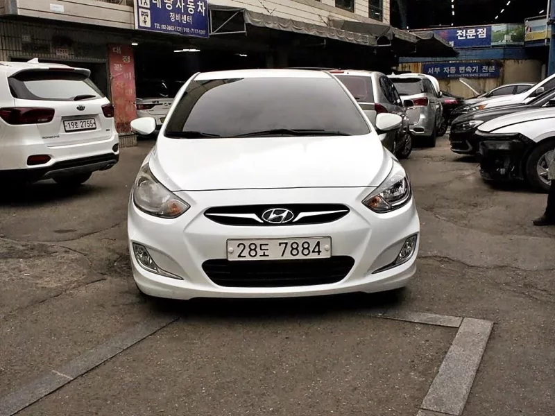 Hyundai Accent