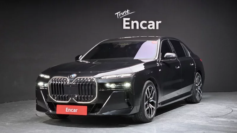 BMW 7-Series