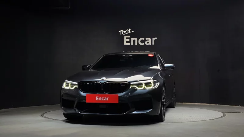 BMW M5