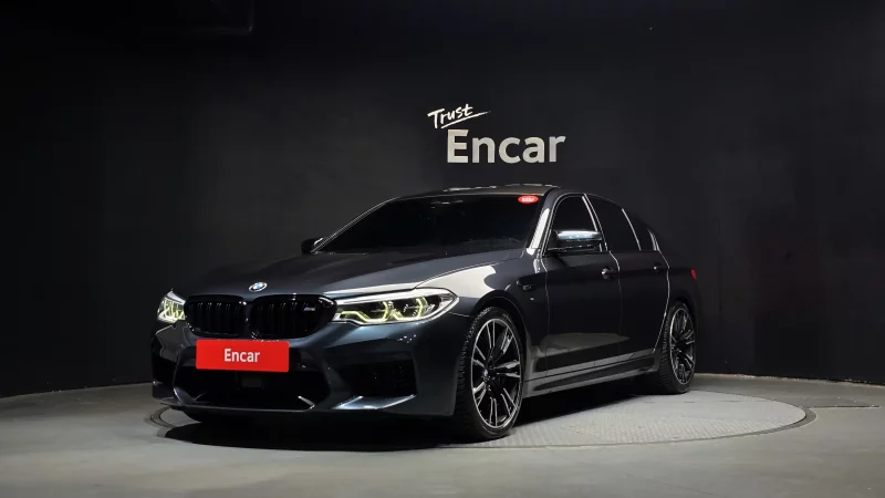 BMW M5