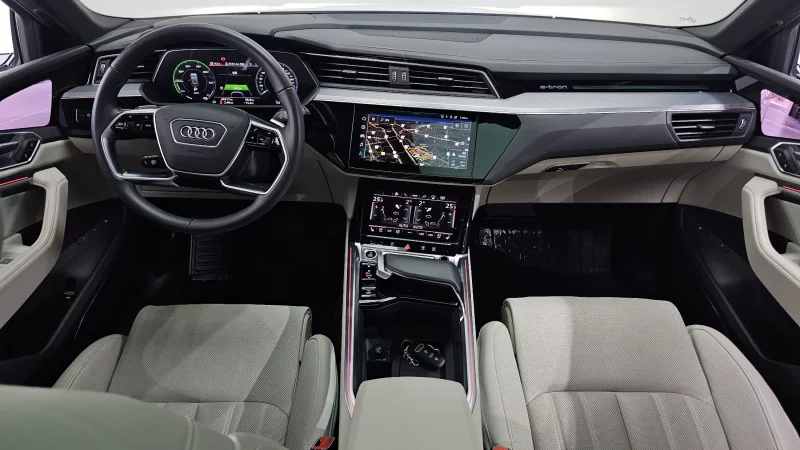 Audi e-tron
