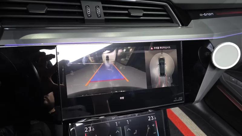 Audi e-tron