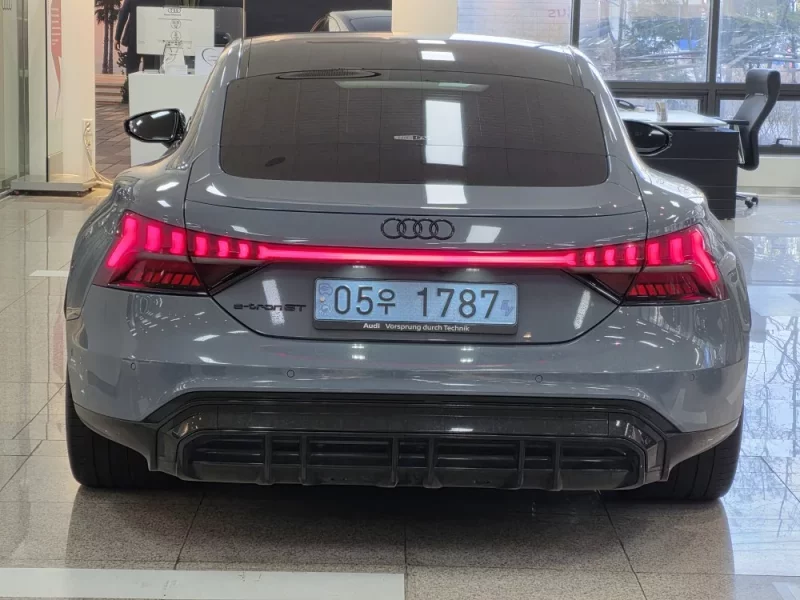 Audi E-TRON GT