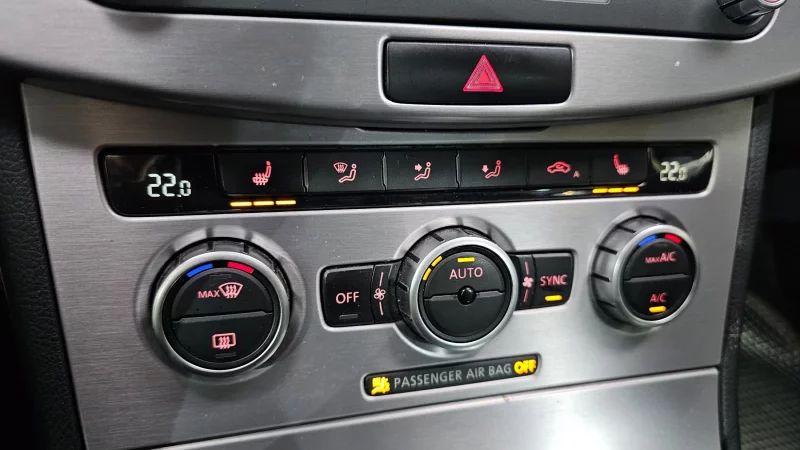 Volkswagen PASSAT CC