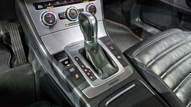 Volkswagen PASSAT CC