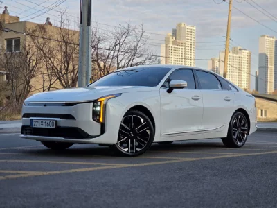 Kia K8