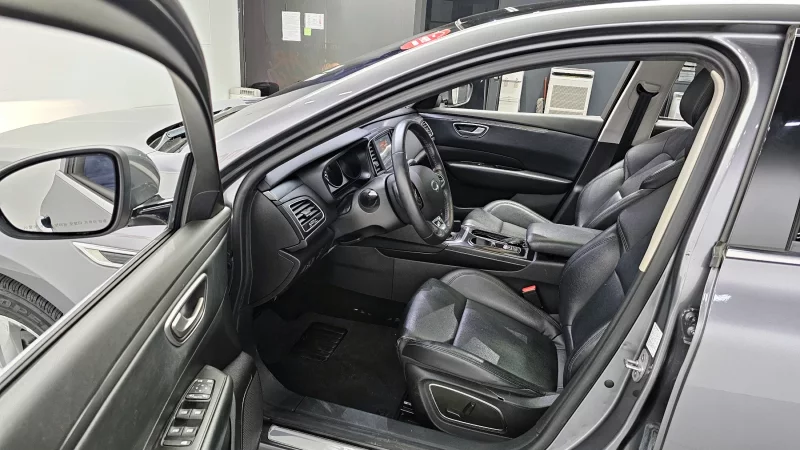 Renault Samsung SM6